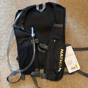 NWT Nathan Quickstart 4l - with Bladder Unisex
